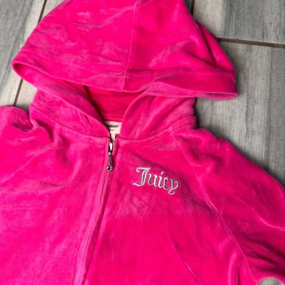 Girls Juicy Couture Pink Velour Zip Up Jacket With Hood Dog Print on Back 8-10 - Picture 4 of 6
